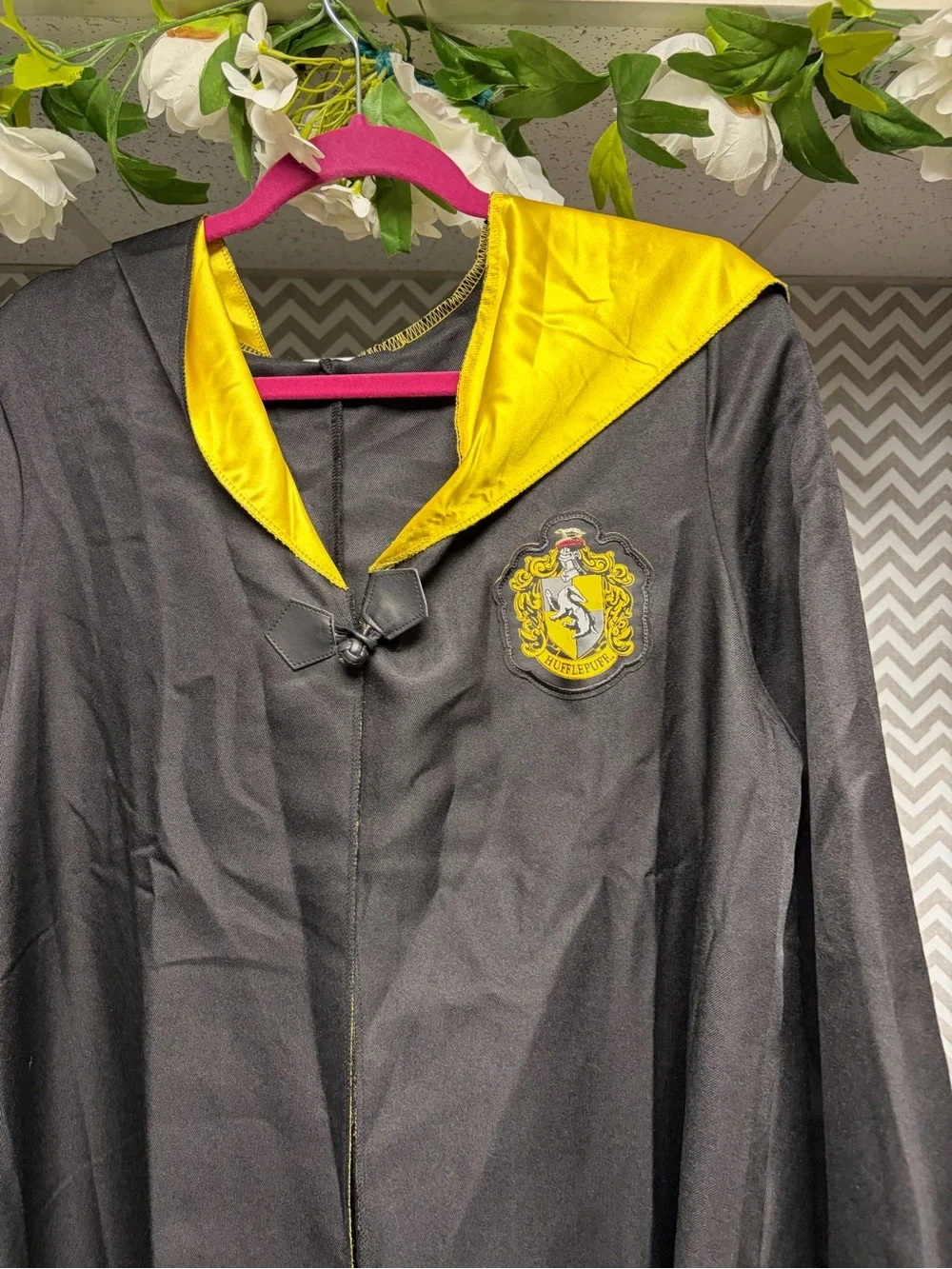 Harry Potter Hufflepuff Black Robe with Yellow Lining